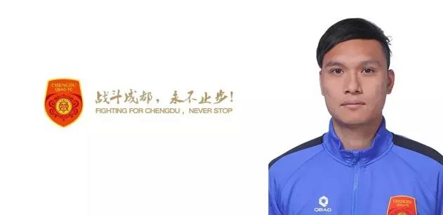 他掀开裙子舌头进去69式